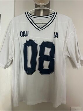 Melrose and Market White Short Sleeve '08 Graphic V-Neck Tee with Navy Print